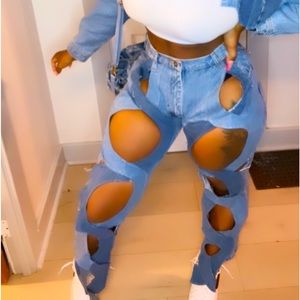 Size 30 cutout jeans #cutoutjeans